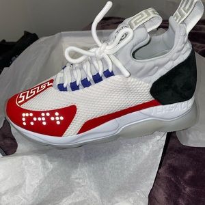 Versace Men’s white Cross Chainer sneakers